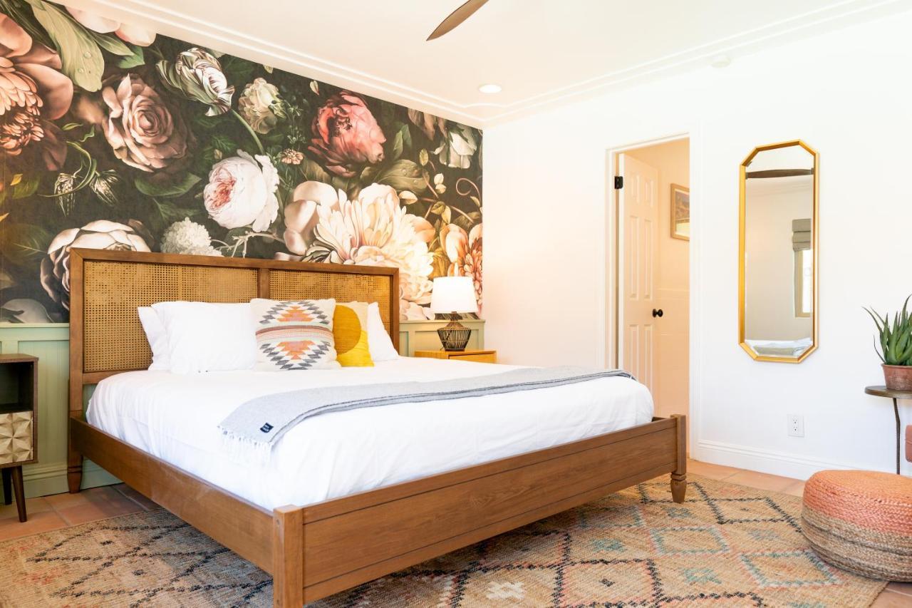 Hotel Fleur Noire