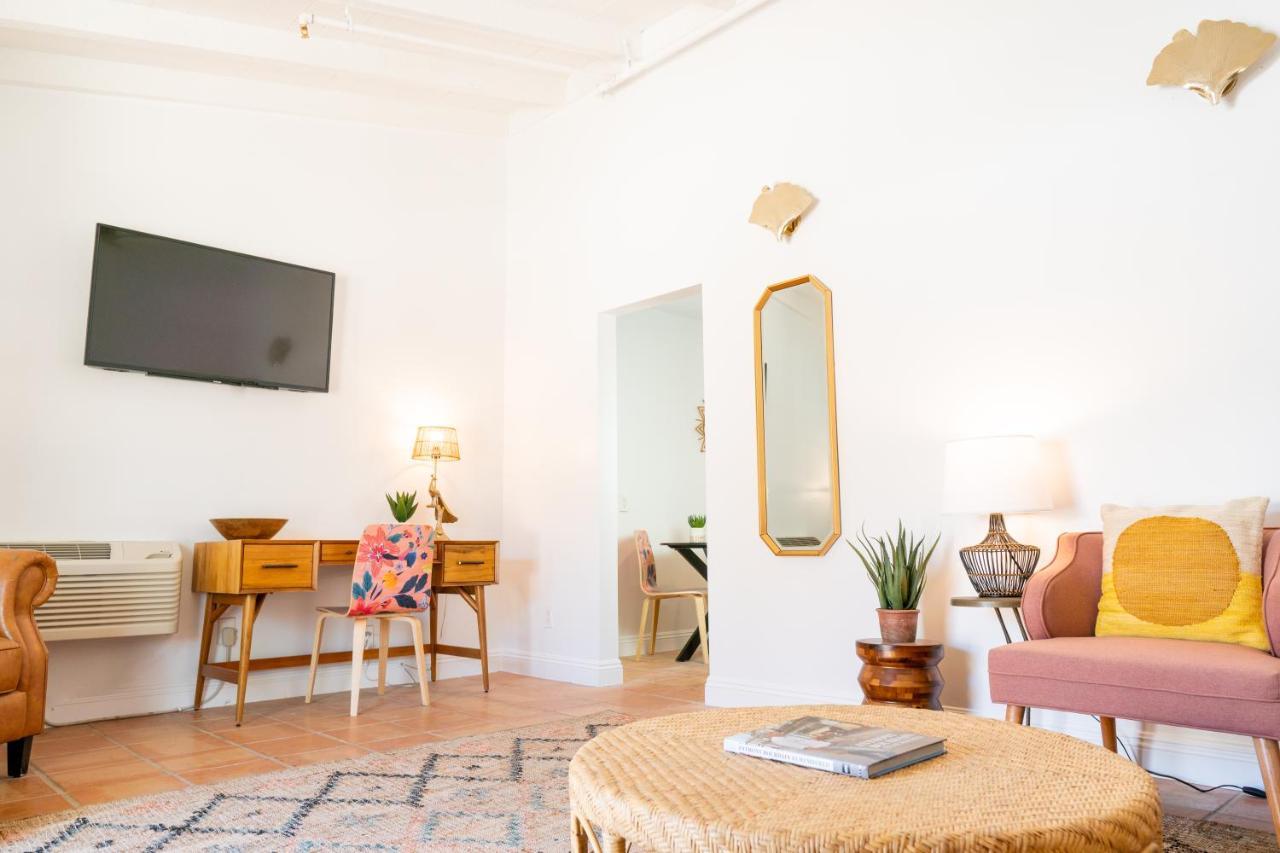 Hotel Fleur Noire 4*