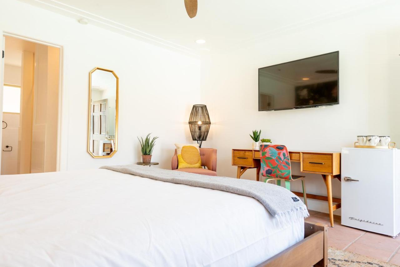 Hotel Fleur Noire